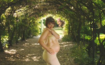 Outdoor Maternity Session in Manchester, Walkden Park